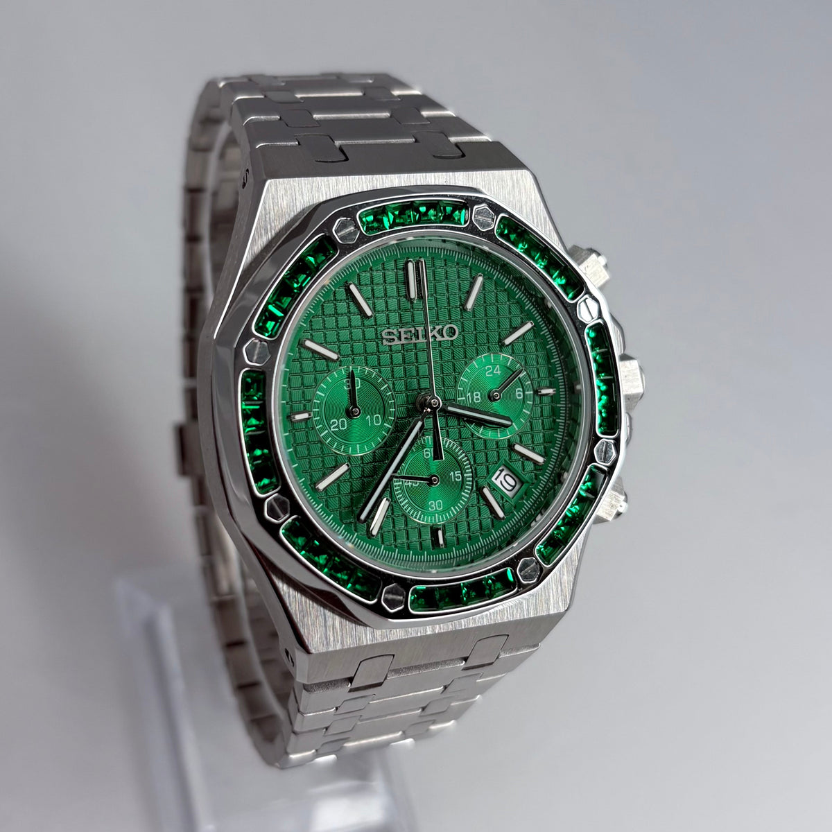 Royal Seioak Green Emerald Chronograph Mod