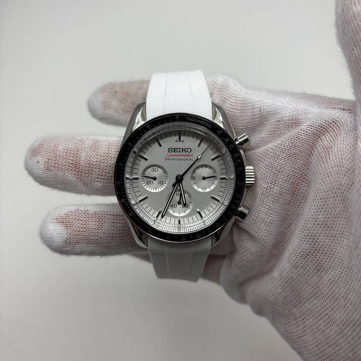 Seikomaster White (Rubber)