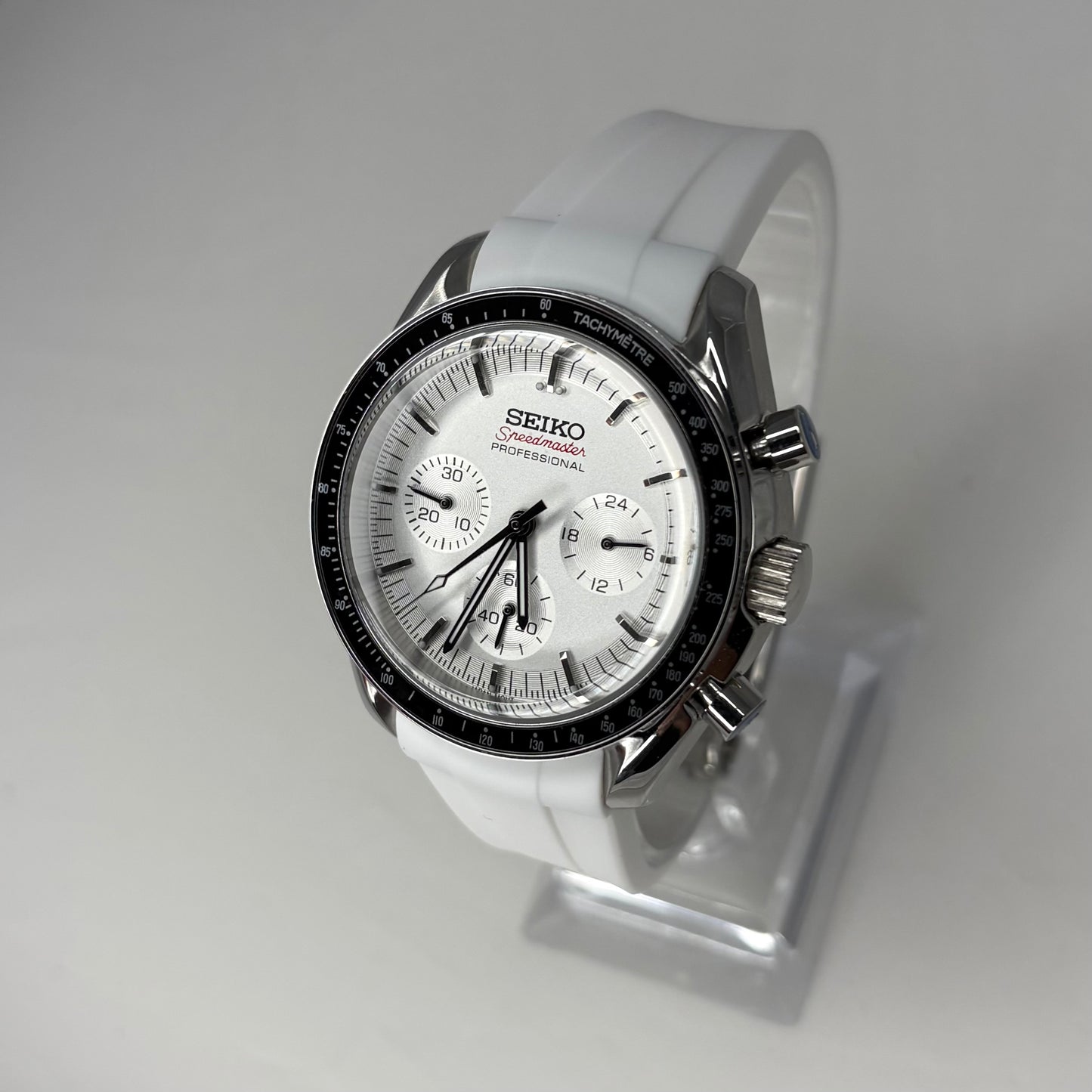 Seikomaster White (Rubber)