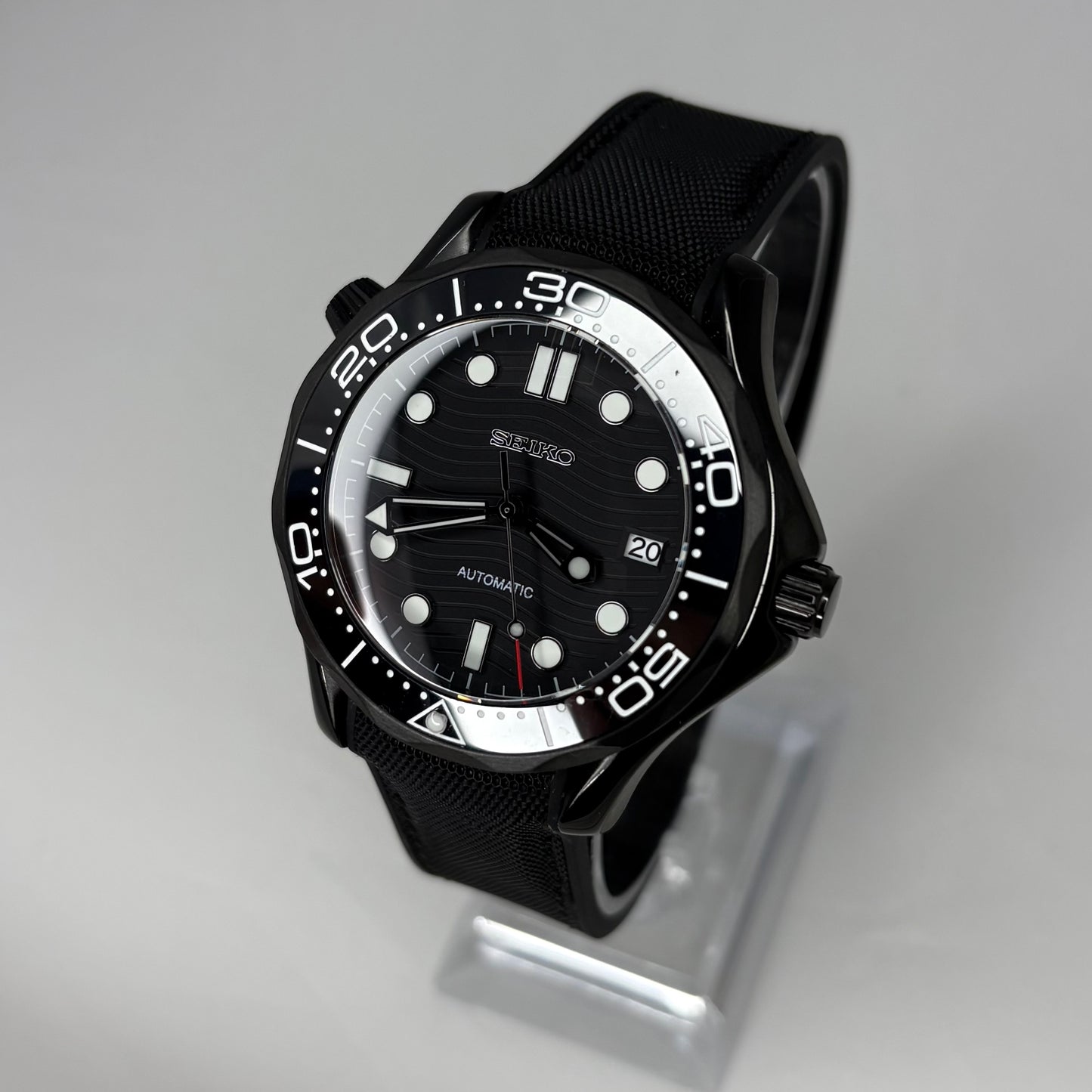 Seikomaster 007 Black Edition