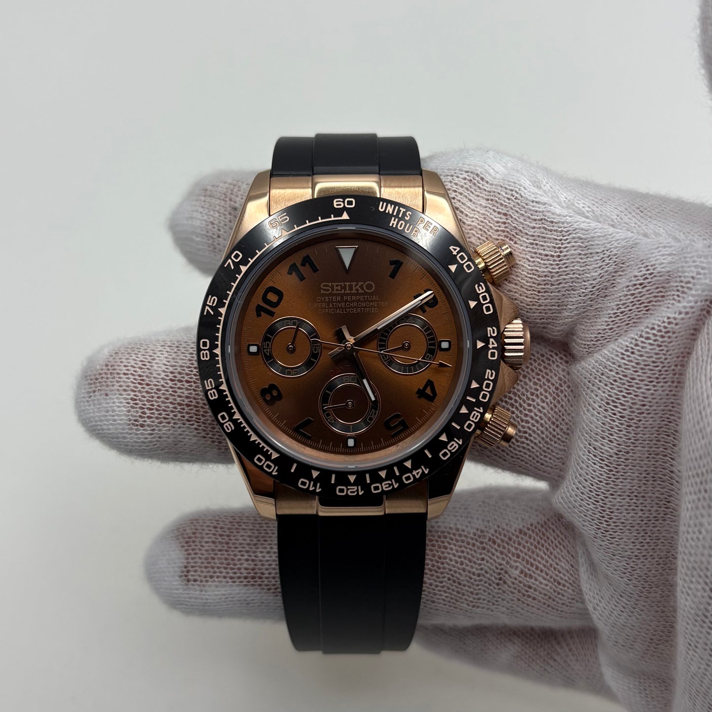 Seitona Chocolate Numerals Oysterflex