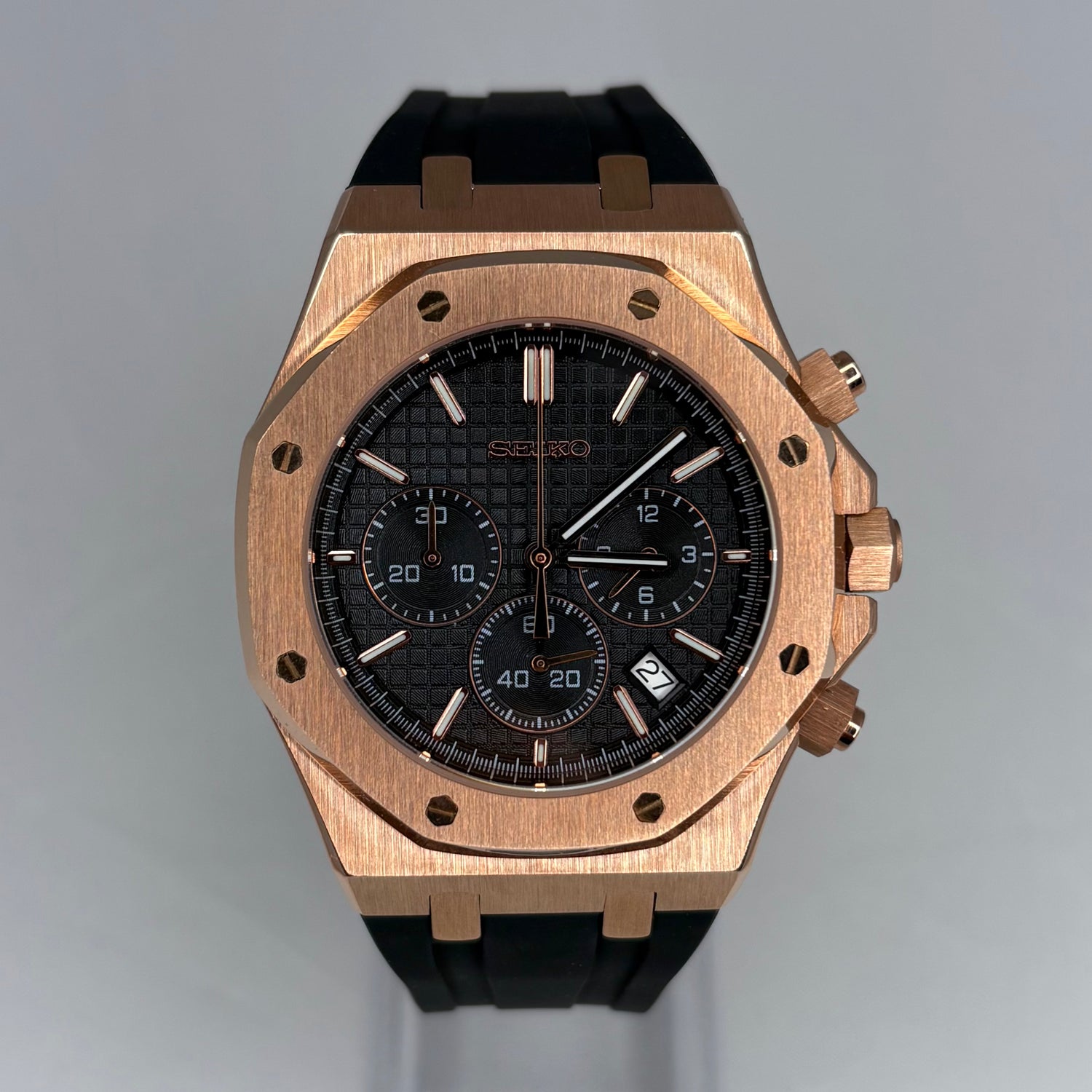 Royal Seioak Rose Gold Black Rubber Mod