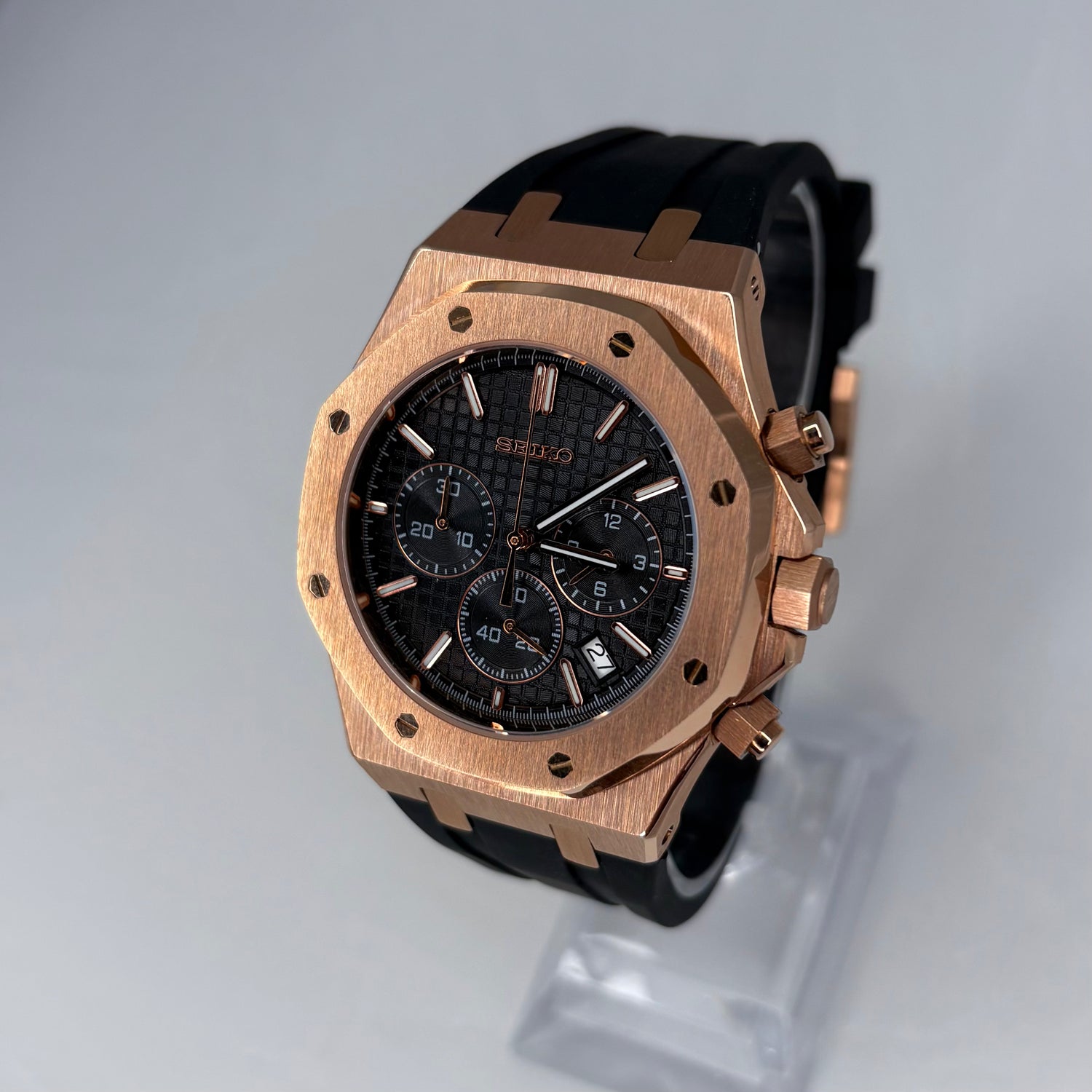 Royal Seioak Rose Gold Black Rubber Mod