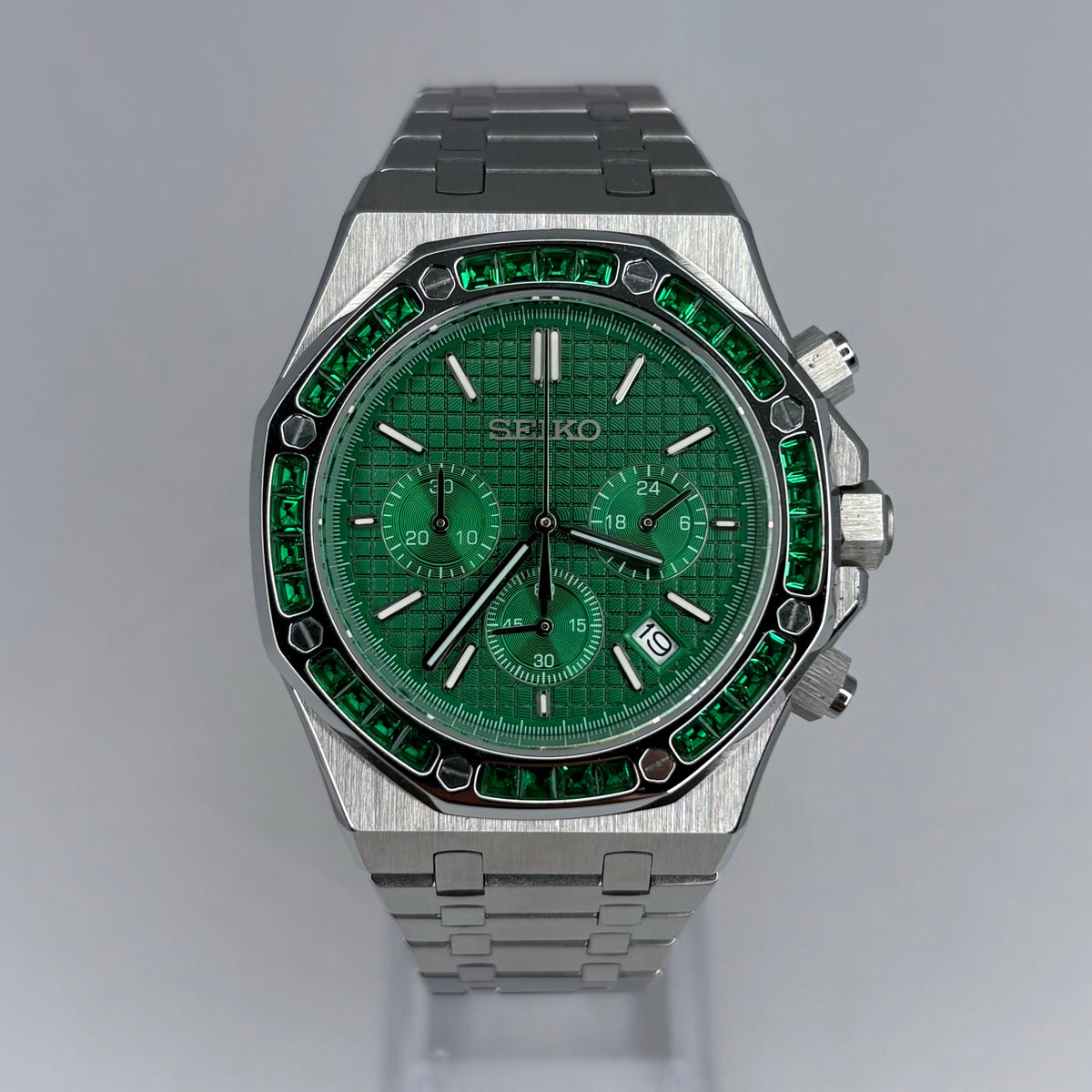 Royal Seioak Green Emerald Chronograph Mod