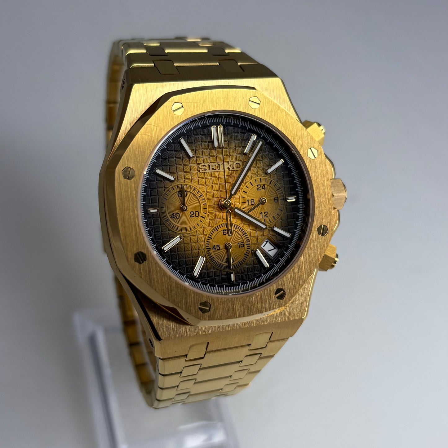 Royal Seioak Sunburst Gold